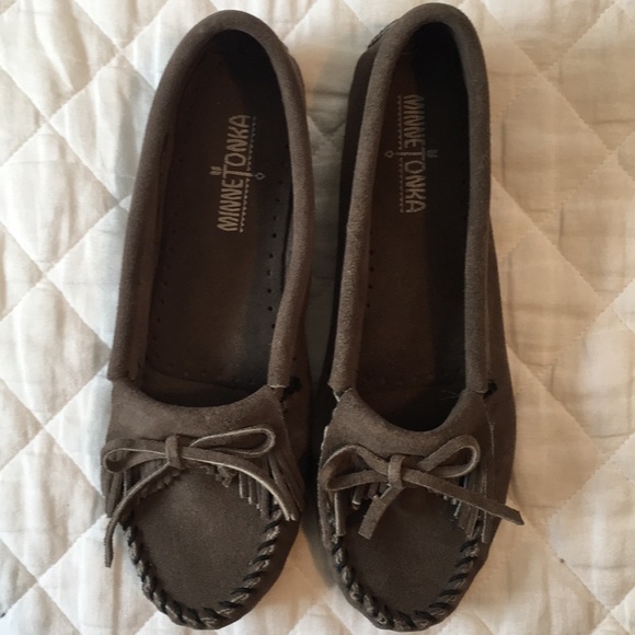 minnetonka classic moc